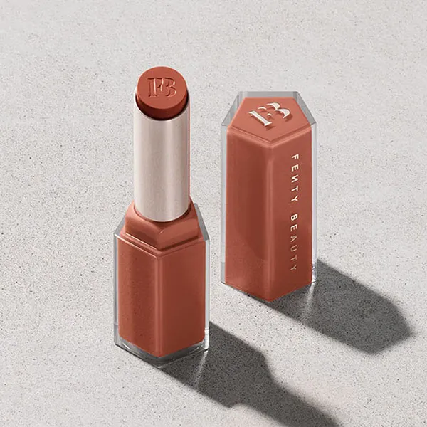 Son Bóng Fenty Beauty Gloss Bomb Stix High-Shine Gloss 07 Sorta Selfish Màu Nâu Nude