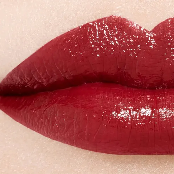 Son Kem Chanel Rouge Allure Laque Ultrawear Shine Liquid Lip Colour 87 Rouge Irrégulier Màu Đỏ Đậm 5.5ml