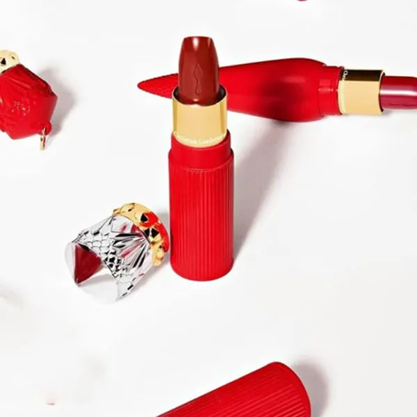 Son Lì Louboutin 001G Rouge Louboutin So Glow On The Go Màu Đỏ Cổ Điển