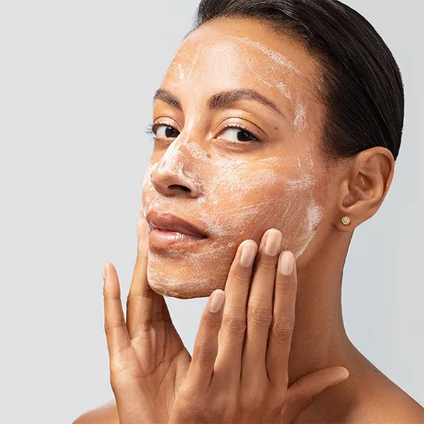 Sữa Rửa Mặt Dành Cho Da Khô Estée Lauder Soft Clean Moisture Rich Foaming Cleanser 125ml (Nobox)