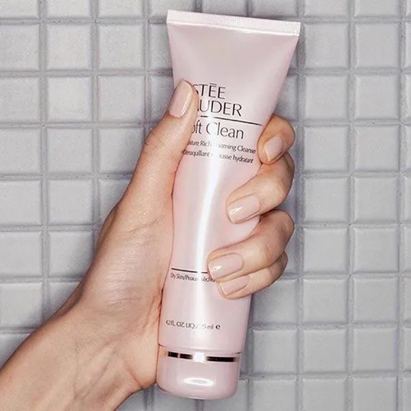 Sữa Rửa Mặt Dành Cho Da Khô Estée Lauder Soft Clean Moisture Rich Foaming Cleanser 125ml (Nobox)