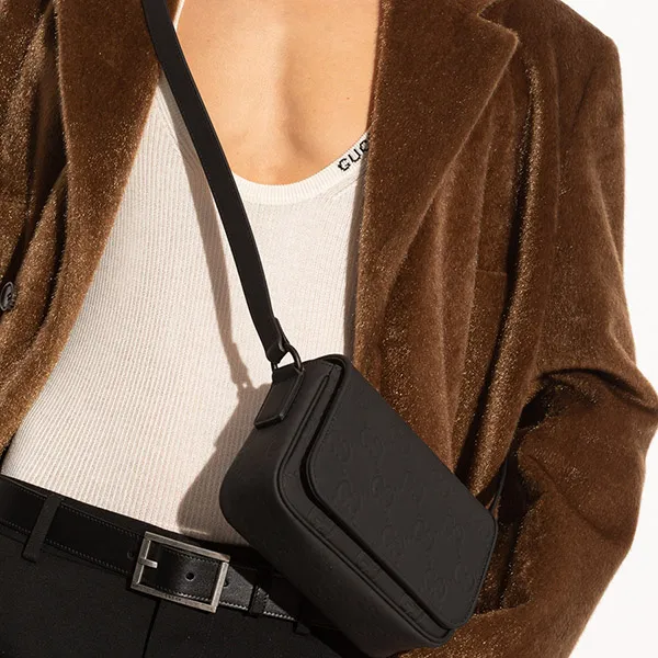 Túi Đeo Chéo Nam Gucci Rubber-Effect Leather Mini Messenger Bag 794062 AAC0G 1000 Màu Đen