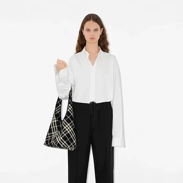 Túi Đeo Vai Nữ Burberry Small Check Shoulder Bag Black & Off-White Màu Đen/Trắng
