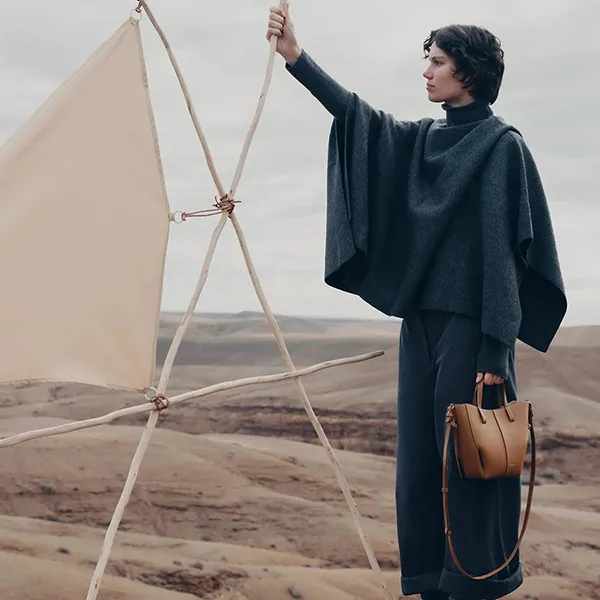 Túi Xách Tay Nữ Polène Cyme Tote Nano Edition Textured Camel Màu Nâu