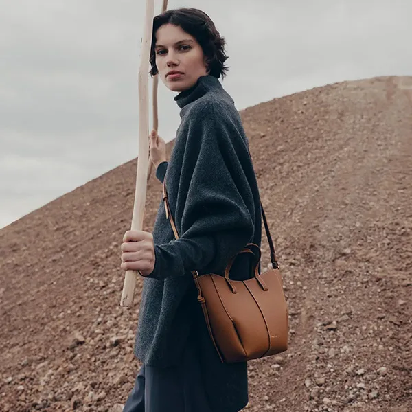 Túi Xách Tay Nữ Polène Cyme Tote Nano Edition Textured Camel Màu Nâu