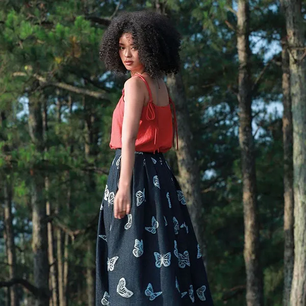 Áo Hai Dây Nữ F2 Fashion & Freedom Linen Into The Wood AK626-DO-S-0524 Màu Đỏ Size S