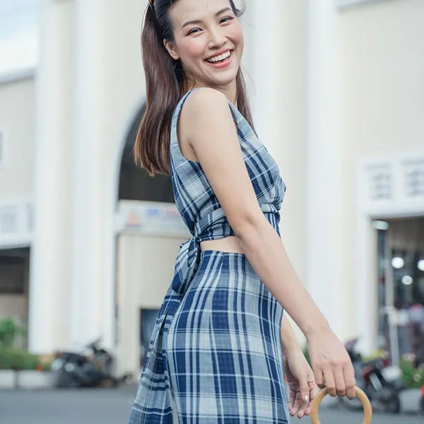 Áo Kiểu Nữ F2 Fashion & Freedom Kate City Girl AK607-XCR-S-0923 Màu Kẻ Xanh Caro Size S