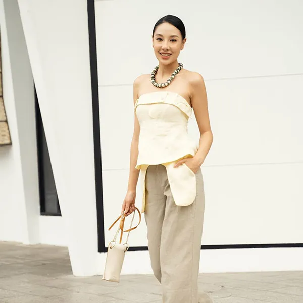 Áo Kiểu Nữ F2 Fashion & Freedom Linen AK596-VN-S-0723 Màu Vàng Nhạt Size S
