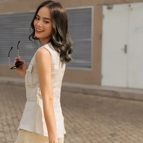 Áo Kiểu Nữ F2 Fashion & Freedom Linen Becoming Discover AK380-K-S-0520 Màu Kem Size S