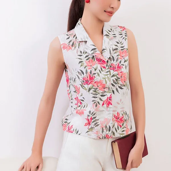 Áo Kiểu Nữ F2 Fashion & Freedom AK653-THD-S-0624 Màu Trắng Họa Tiết Đỏ Size S