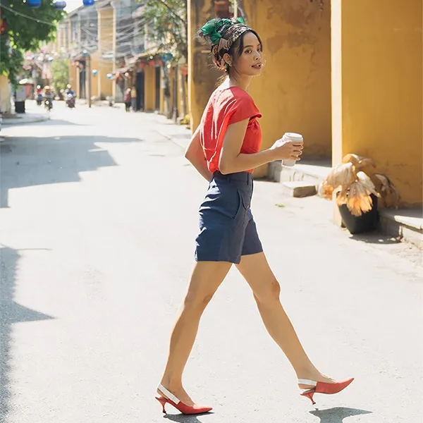 Áo Kiểu Nữ F2 Fashion & Freedom Modern Meets Heritage Red Linen Square Neck Blouse AK389-D-S-0620 Màu Đỏ Size S