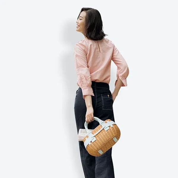 Áo Kiểu Nữ F2 Fashion & Freedom Pride AK385-H-S-0820 Màu Hồng Size S