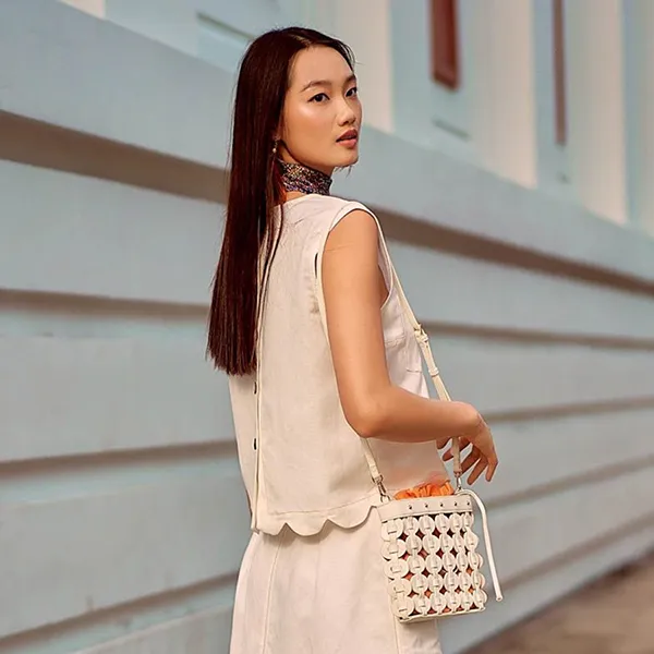 Áo Kiểu Nữ F2 Fashion & Freedom Summer Muse White Linen Blouse AK519-T-S-0622 Màu Trắng Hồng Size S