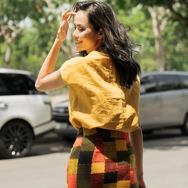Áo Sơ Mi Cổ Vuông Nữ F2 Fashion & Freedom Linen Serect AK389-V-S-0520 Màu Vàng Size S