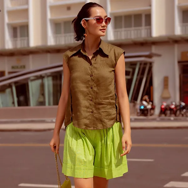Áo Sơ Mi Nữ F2 Fashion & Freedom Linen Autumn Charm AK529-XR-S-0622 Màu Xanh Rêu Size S