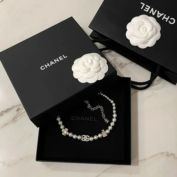 Dây Chuyền Nữ Chanel White Pearl Necklace Màu Trắng