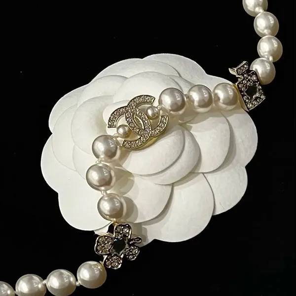 Dây Chuyền Nữ Chanel White Pearl Necklace Màu Trắng