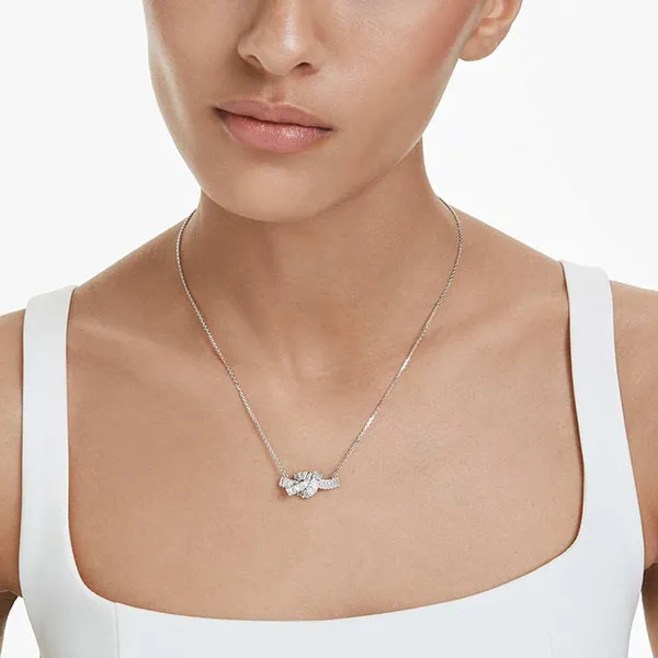 Dây Chuyền Nữ Swarovski Matrix Pendant Baguette Cut Knot White Rhodium Plated 5728553 Màu Bạc Trắng