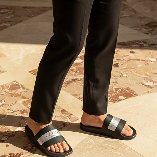 Dép Givenchy Black And White Striped Slippers BH300SH0SF 008 Màu Đen Size 39