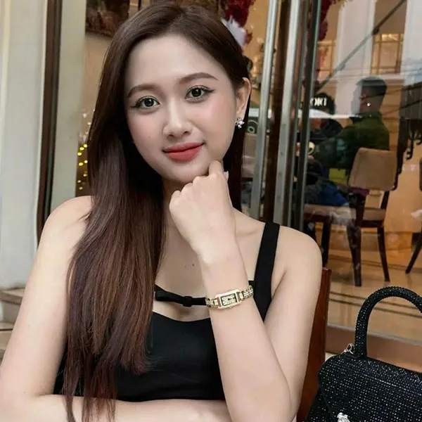 Đồng Hồ Nữ Kemil KM2310 Gold Tone Màu Vàng
