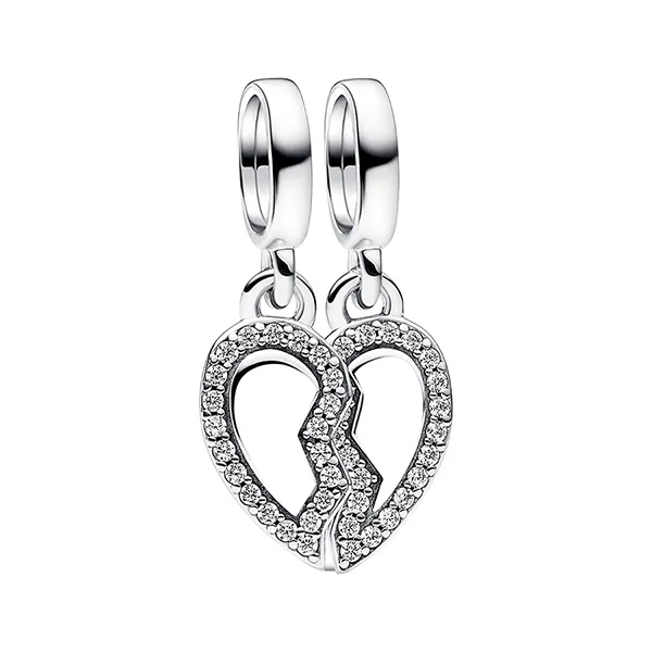 Hạt Vòng Charm Pandora Moments Hai Mảnh Ghép Hình Trái Tim 792743C01 Màu Bạc