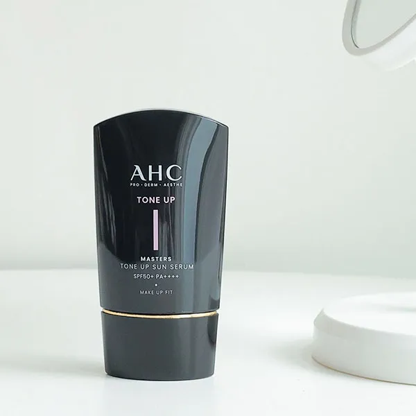 Kem Chống Nắng Nâng Tone AHC Masters Tone-Up Sun SPF 50+/PA++++ 50ml