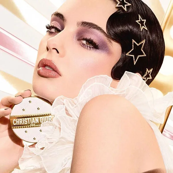 Lõi Phấn Nước Trang Điểm Dior Forever Hydra Glow Cushion Limited Xmas Tone 1N