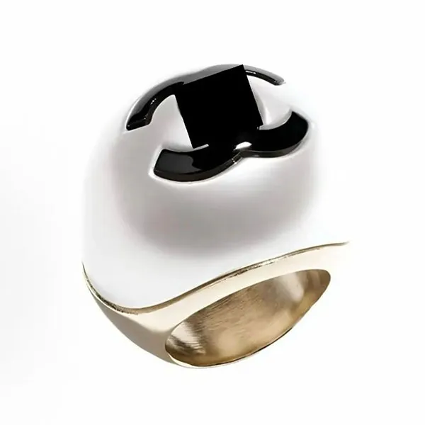 Nhẫn Nữ Chanel CC Ring Ring Màu Trắng Ngà Size 52
