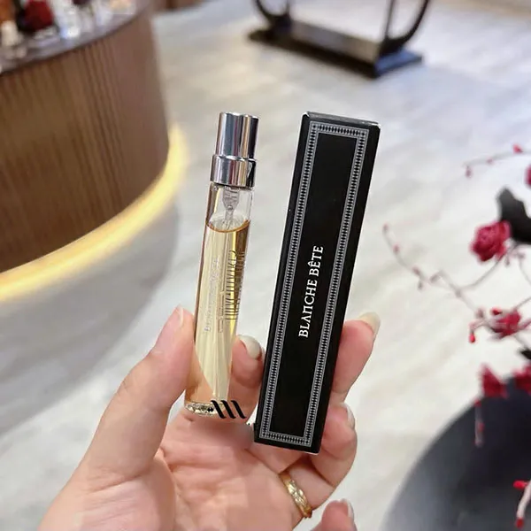 Nước Hoa Unisex Les Liquides Imaginaires Blanche Bête Mini EDP 7.5ml