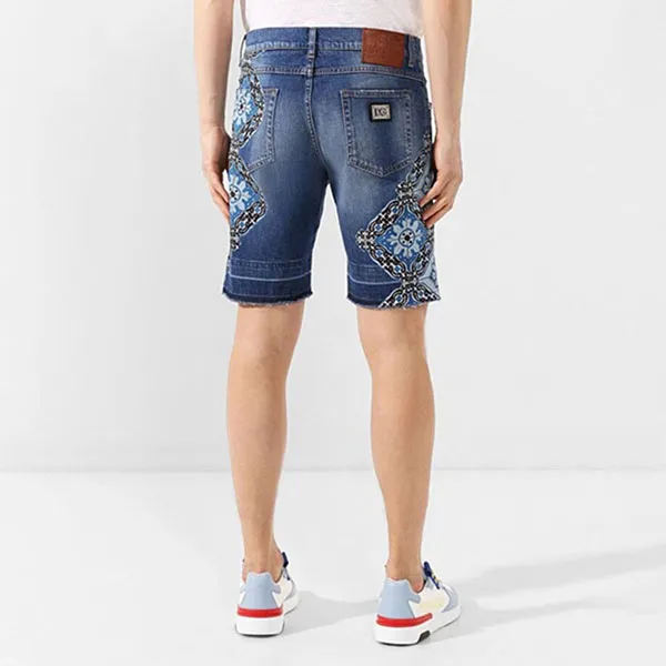Quần Short Nam Dolce & Gabbana D&G Stretch Denim Bermuda Shorts With Maiolica Print Màu Xanh Họa Tiết Size 46