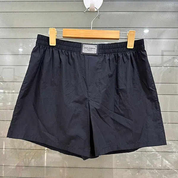 Quần Short Nam Dolce & Gabbana D&G Tag Sport M3A09T FU5K9 N0000 Màu Đen Size 3