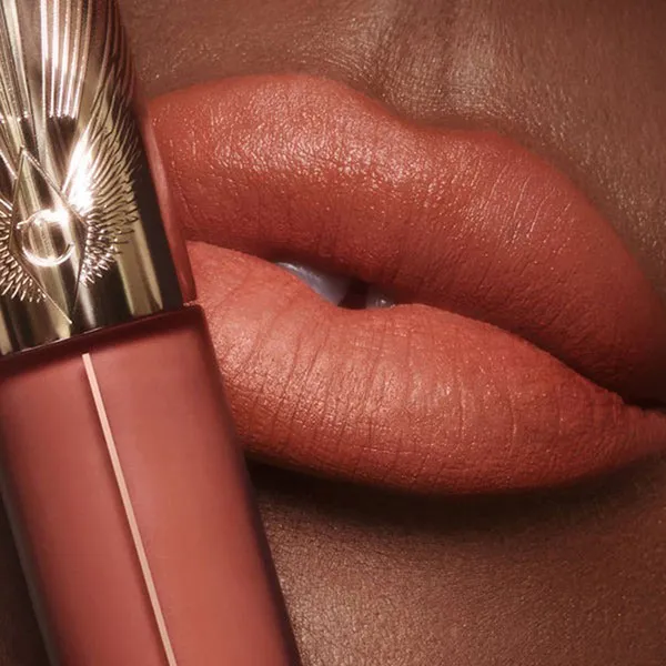 Son Kem Charlotte Tilbury Airbrush Flawless Lip Blur Honey Blur Màu Cam Đào Thiên Nude