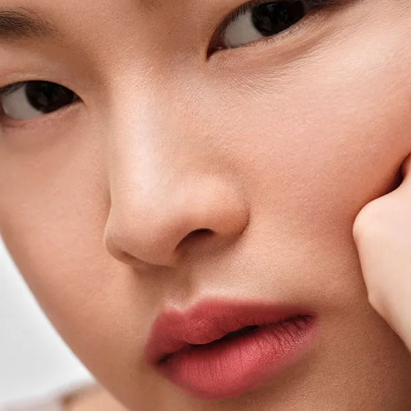 Son Lì Prada Monochrome Hyper Matte Lipstick P155 Blush Màu Hồng Cam San Hô