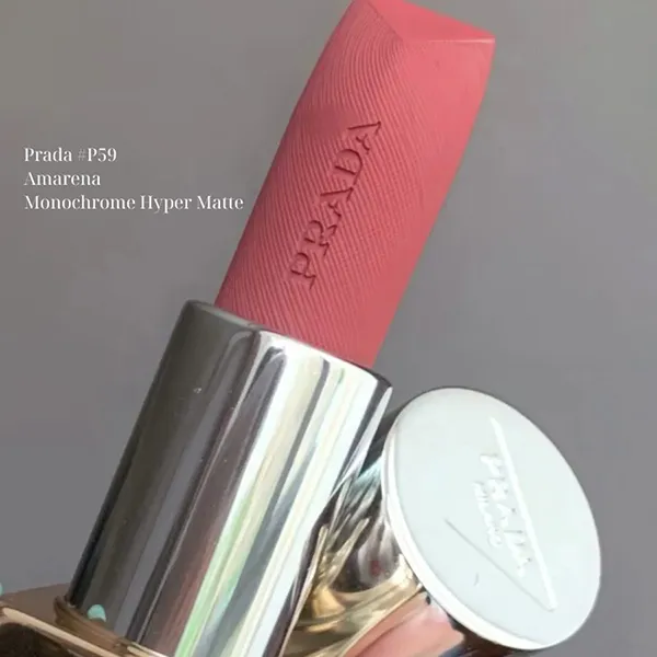 Son Prada Monochrome Hyper Matte P59 Amarena Màu Hồng Khô