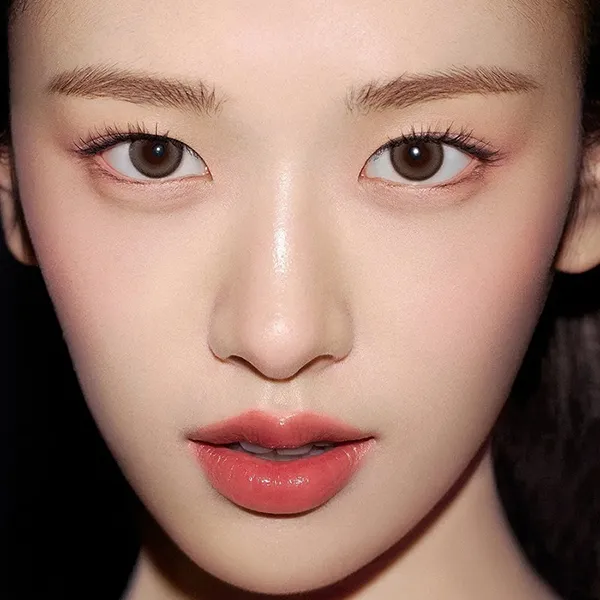 Son Dưỡng Tom Ford Soleil Tinted Lip Glow 06 Golden Hour Màu Nude Hồng Ấm