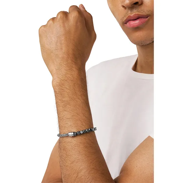 Vòng Đeo Tay Diesel Stainless Steel And Hematite Beaded Bracelet DX1647931 Màu Bạc Đen