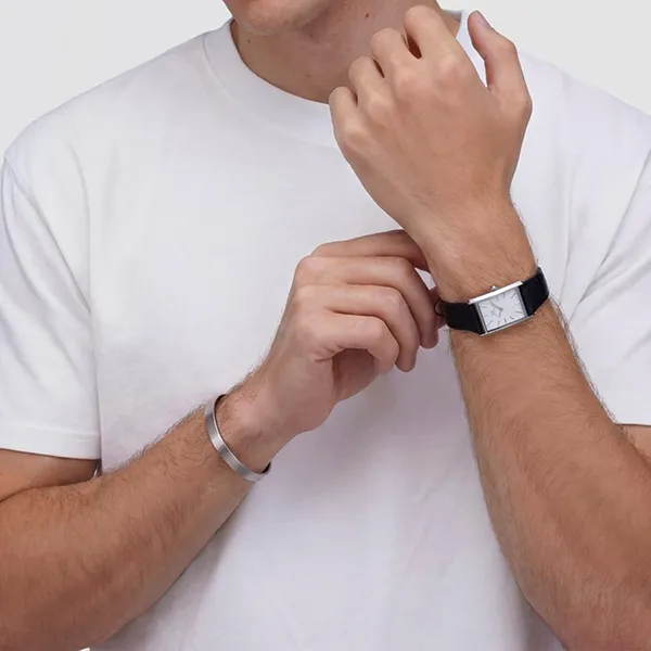Đồng Hồ Daniel Wellington Bound Black Crocodile Guilloché Silver DW00100898 Màu Bạc Đen