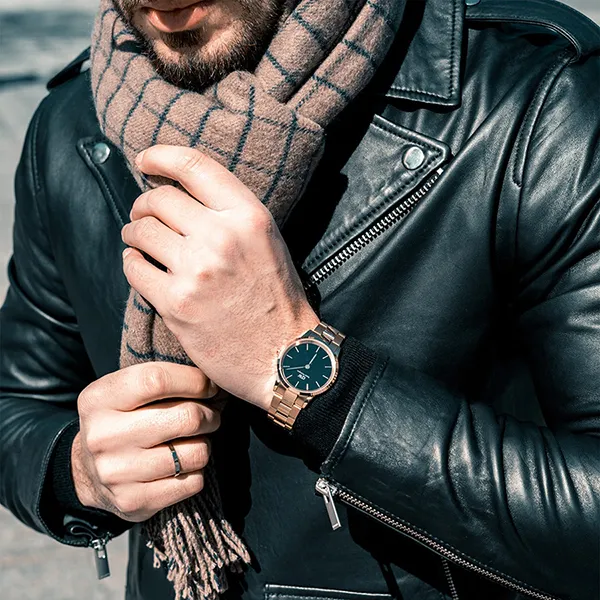 Đồng Hồ Nam Daniel Wellington Iconic Link Black Rose Gold DW00100344 Màu Vàng Hồng
