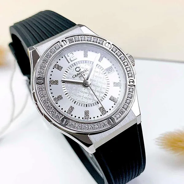 Đồng Hồ Nữ Carnival 8173L2-VT-DCS-T Màu Đen - Bạc