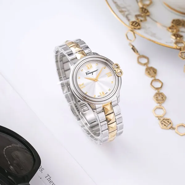 Đồng Hồ Nữ Salvatore Ferragamo Studmania SFMJ00422 Màu Bạc