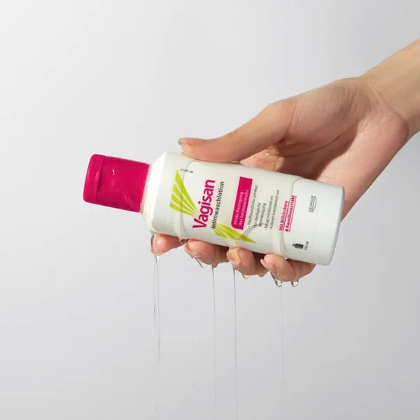 Dung Dịch Vệ Sinh Phụ Nữ Vagisan Intimwaschlotion - Cân Bằng pH 100ml