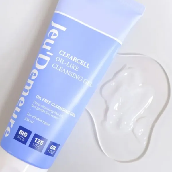 Gel Rửa Mặt Tẩy Trang 2in1 Làm Sạch Sâu Jeu'Demeure Clearcell Oil-Like Cleansing Gel 250ml