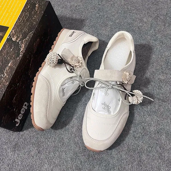 Giày Bệt Nữ Jeep Mary Jane Vintage Suede P661W13346 Màu Trắng Kem Size 36