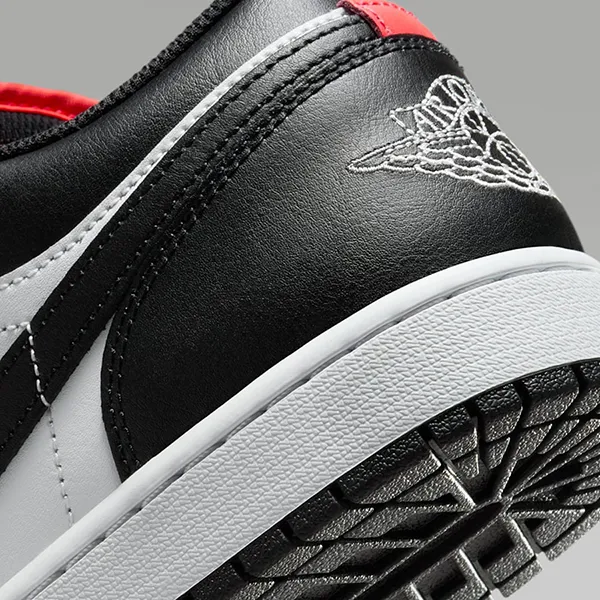 Giày Thể Thao Nam Nike Air Jordan 1 Low Men's Shoes 553558-045 Phối Màu Size 40