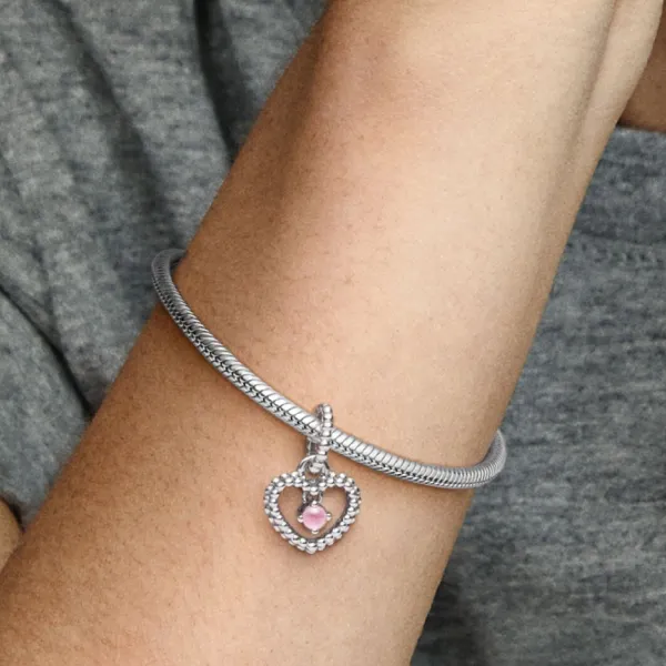 Hạt Vòng Charm Pandora Petal Pink Beaded Heart Dangle Charm Sterling Silver 798854C09 Màu Bạc