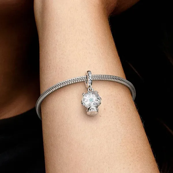 Hạt Vòng Charm Pandora Snowflake Snowglobe Dangle 792369C01 Màu Bạc