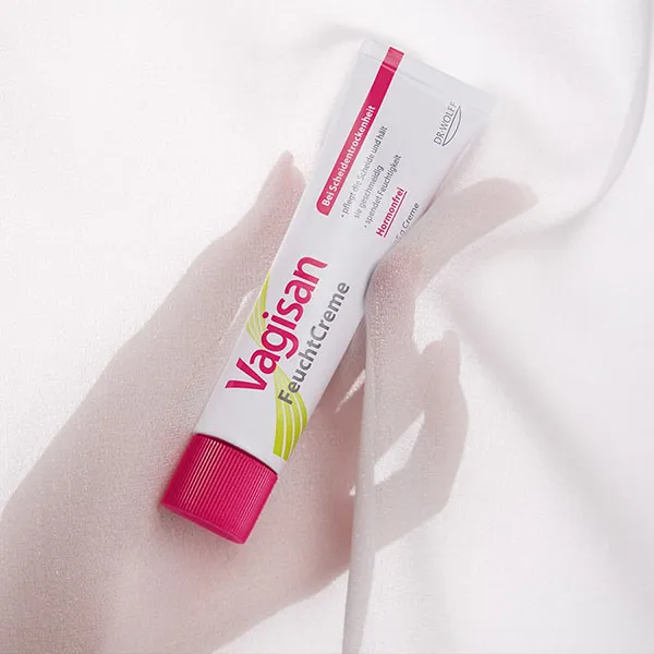 Kem Dưỡng Ẩm Làm Mềm Và Ngừa Lão Hóa Vùng Kín Vagisan FeuchtCreme 25g