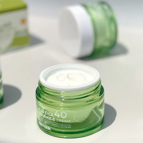 Kem Dưỡng Rau Má Làm Dịu Phục Hồi Da Pretty Skin Pure Jeju Cica 40 Ceramide Cream 52ml
