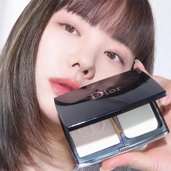 Phấn Phủ Dạng Nén Dior Forever Natural Velvet Tone 00 Neutral 10g