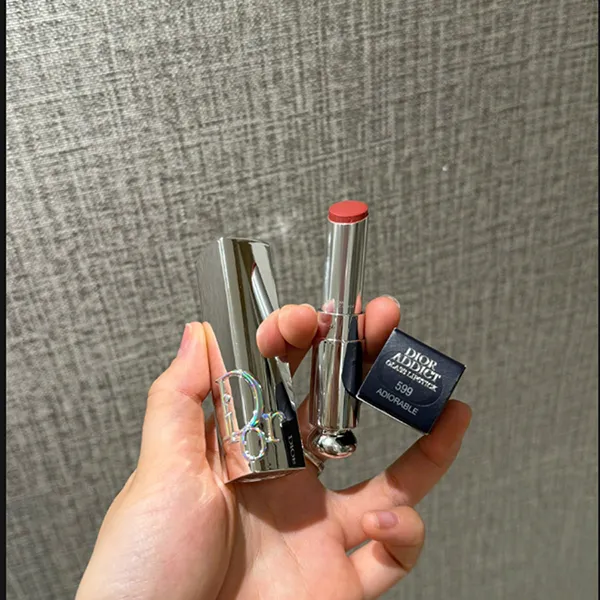Son Dưỡng Dior Addict Glass Lipstick 599 Adiorable Màu Hồng Cam Đào